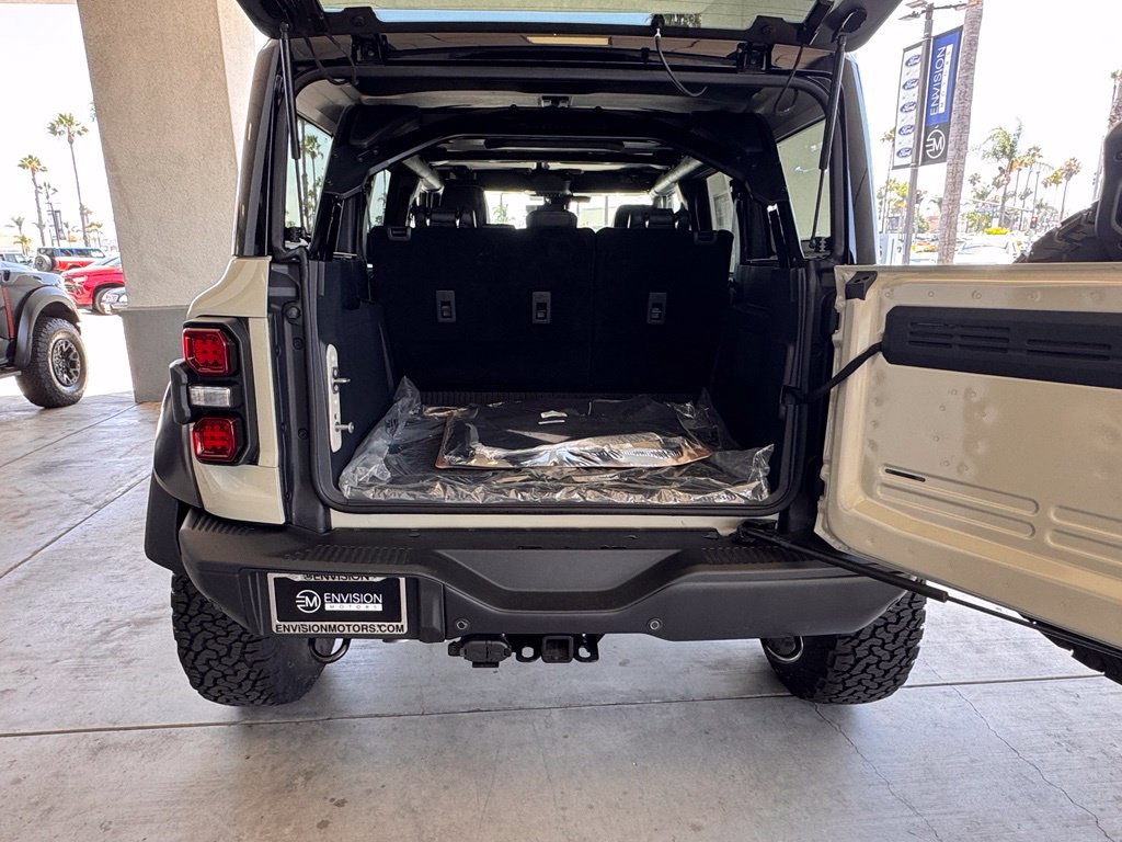New 2026 Ford Bronco Raptor AWD/4WD image 17