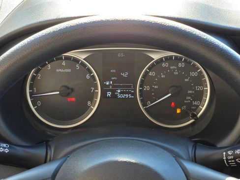 Used 2024 Nissan Kicks S FWD image 25