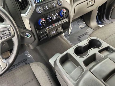 Used 2021 Chevrolet Silverado 1500 LT AWD/4WD image 27