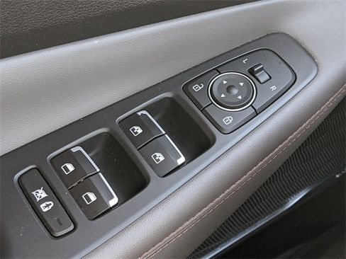 Used 2020 Hyundai Santa Fe SEL w/ Cargo Package image 21