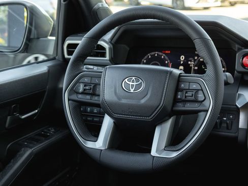New 2026 Toyota Tacoma TRD Off-Road AWD/4WD image 12