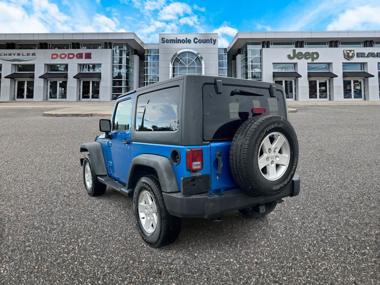 Used 2015 Jeep Wrangler Sport w/ Quick Order Package 24S AWD/4WD image 6