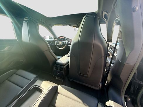 Used 2023 Porsche Taycan w/ Premium Package image 30