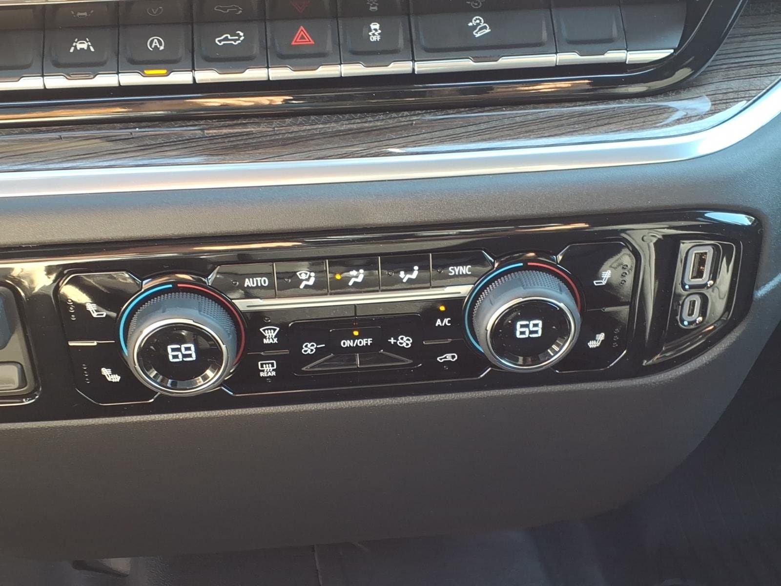 New 2026 Chevrolet Silverado 1500 RST AWD/4WD image 23