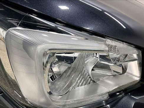 Used 2018 Subaru Forester 2.5i Premium w/ All-Weather Package image 30