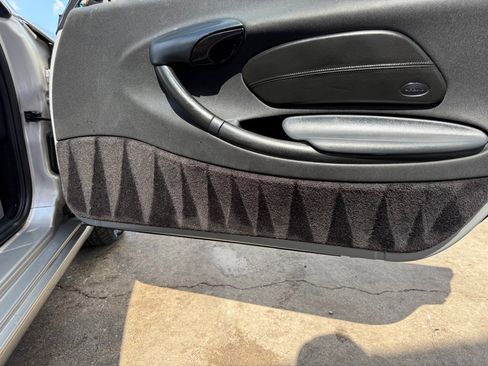 Used 1998 Porsche Boxster image 37