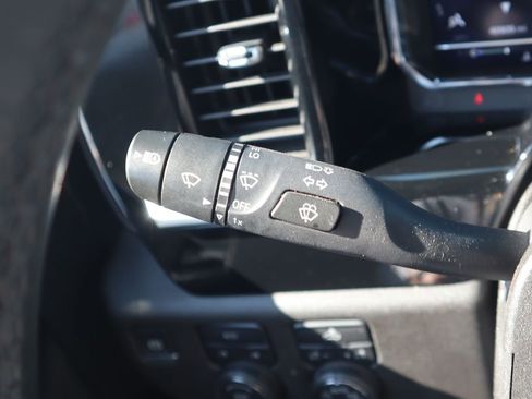 Used 2025 Chevrolet Silverado 1500 LT image 22