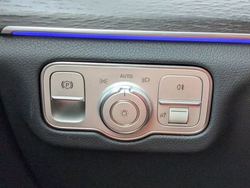 New 2026 Mercedes-Benz GLE 350 4MATIC image 23