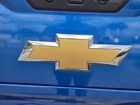 Used 2022 Chevrolet Silverado 1500 LT RWD image 10