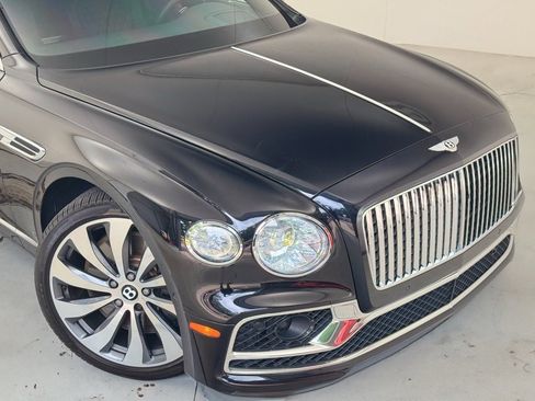 Used 2020 Bentley Flying Spur W12 image 51