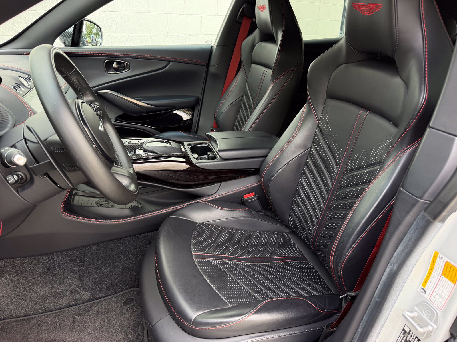 Used 2023 Aston Martin DBX 707 AWD/4WD image 16