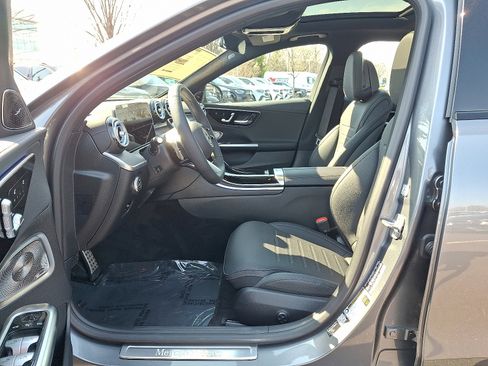 New 2026 Mercedes-Benz C 300 4MATIC Sedan image 11