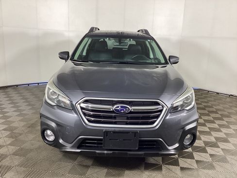 Used 2018 Subaru Outback 2.5i Limited AWD/4WD image 6