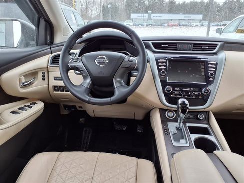 Used 2020 Nissan Murano Platinum image 8