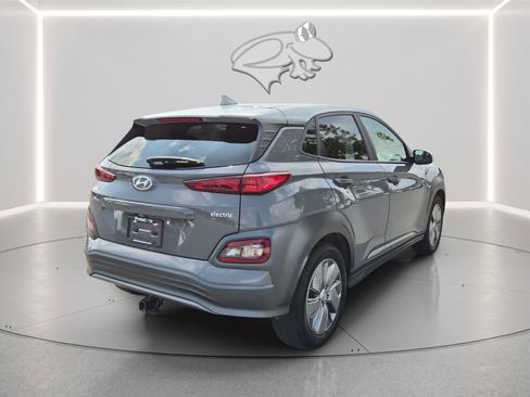 Used 2021 Hyundai Kona SEL FWD image 5