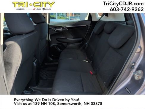 Used 2015 Honda Fit EX image 30