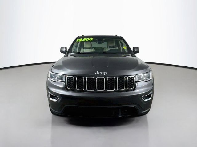 Used 2018 Jeep Grand Cherokee Laredo AWD/4WD image 2