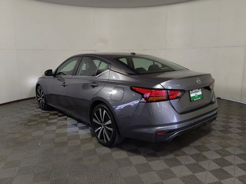 Used 2022 Nissan Altima 2.5 SR FWD image 5