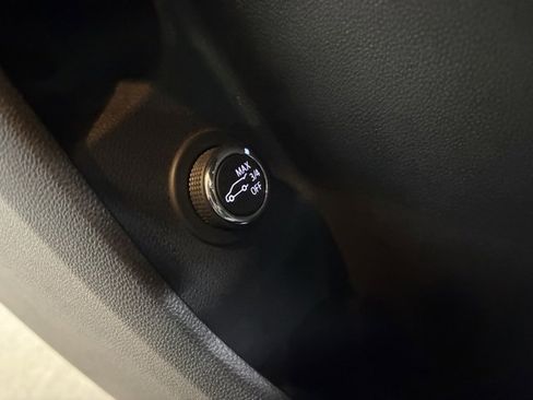 Used 2022 Cadillac XT4 Sport image 31