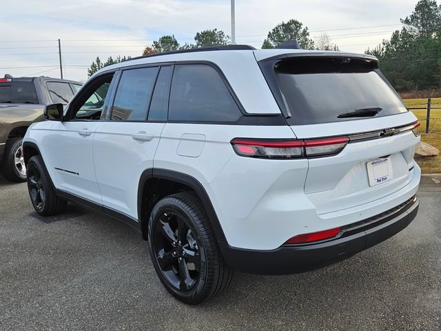 New 2025 Jeep Grand Cherokee Limited w/ Luxury Tech Group II RWD image 10