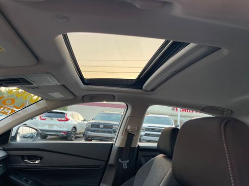 Used 2023 Honda Accord EX image 12