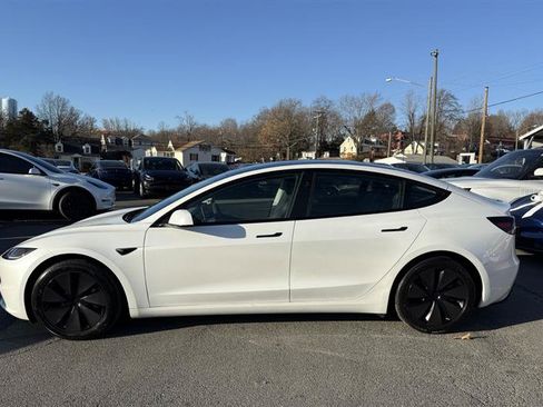 Used 2024 Tesla Model 3 Long Range AWD/4WD image 2