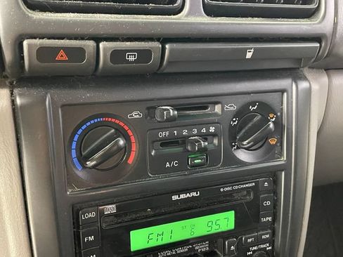 Used 2002 Subaru Forester S AWD/4WD image 5