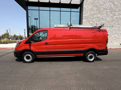 Used 2020 Ford Transit 250 Low Roof RWD image 12