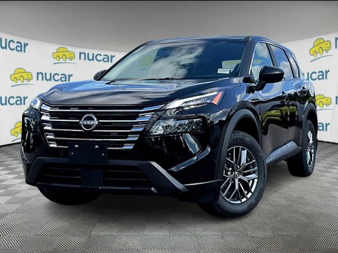 New 2026 Nissan Rogue S image 4