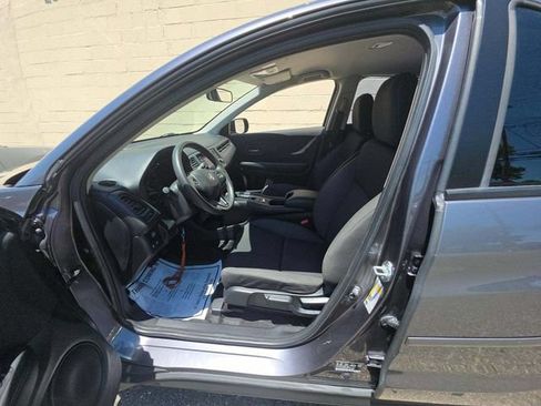 Used 2022 Honda HR-V LX image 3