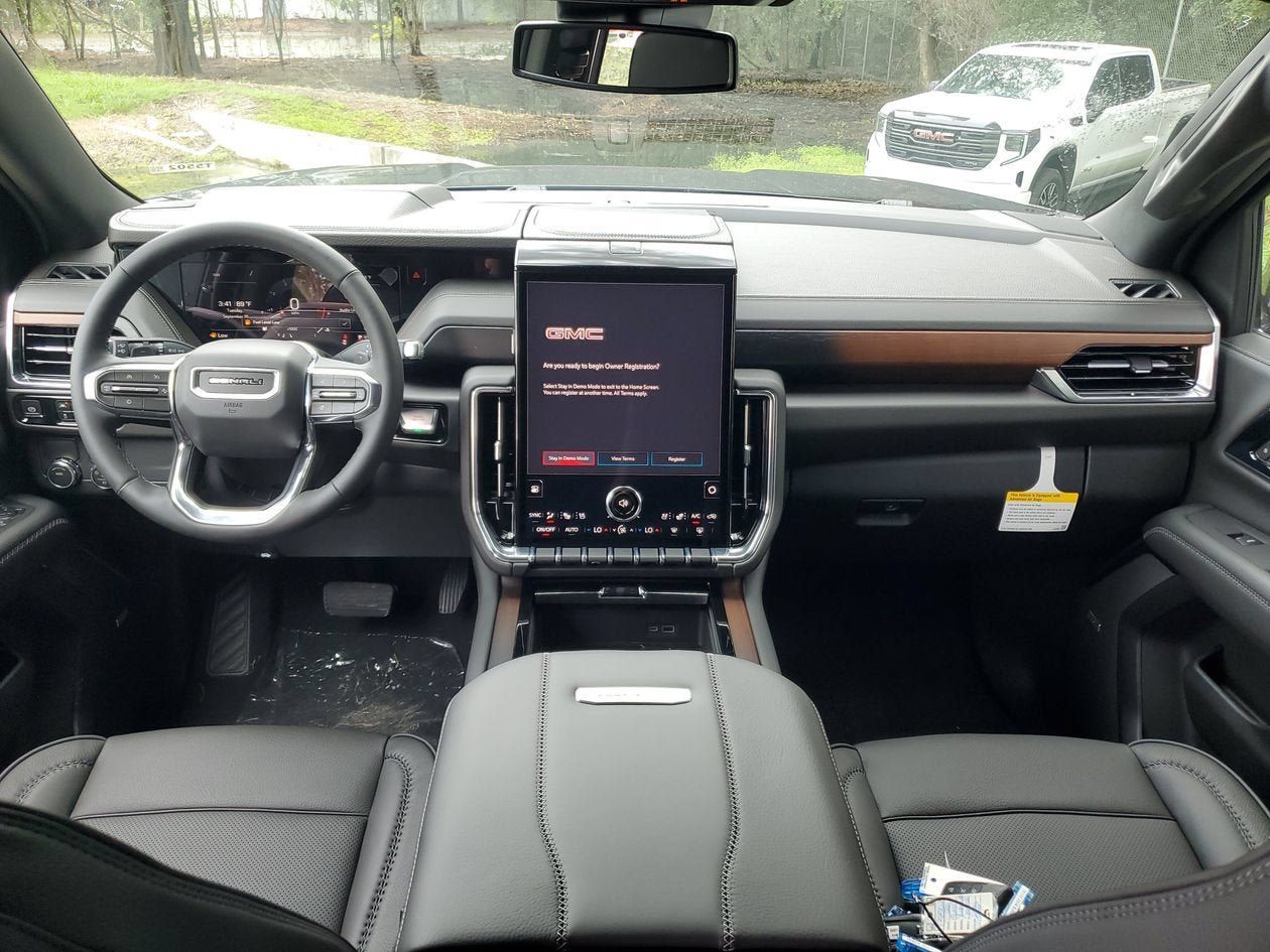 New 2026 GMC Yukon XL Denali RWD image 12