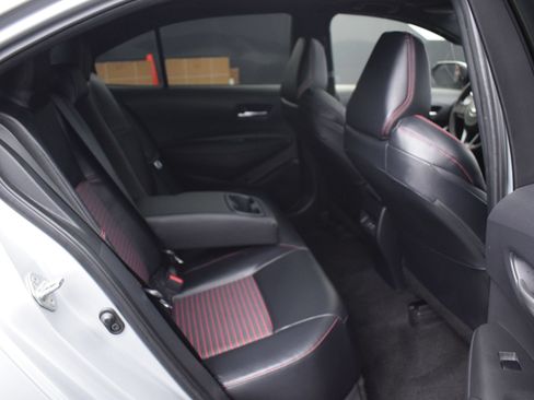 Used 2025 Toyota Corolla XSE FWD image 11