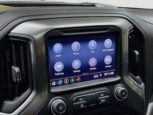 Used 2019 Chevrolet Silverado 1500 LTZ w/ LTZ Premium Package AWD/4WD image 18