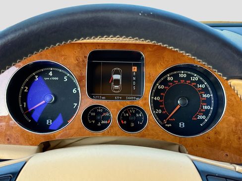 Used 2011 Bentley Continental GTC image 40