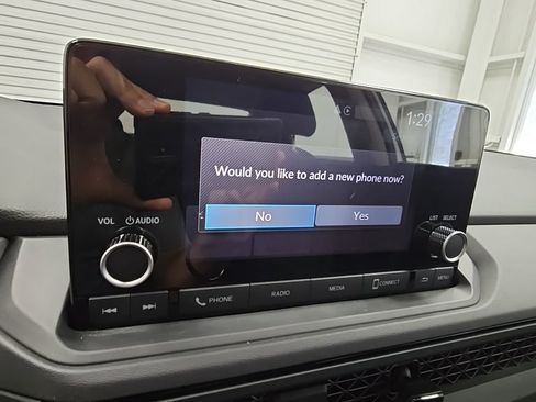 New 2025 Honda Accord LX image 14