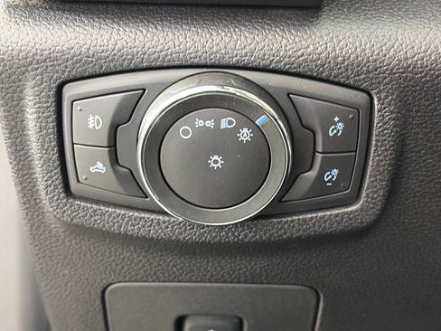 Used 2016 Ford F150 XLT w/ Equipment Group 302A Luxury image 24