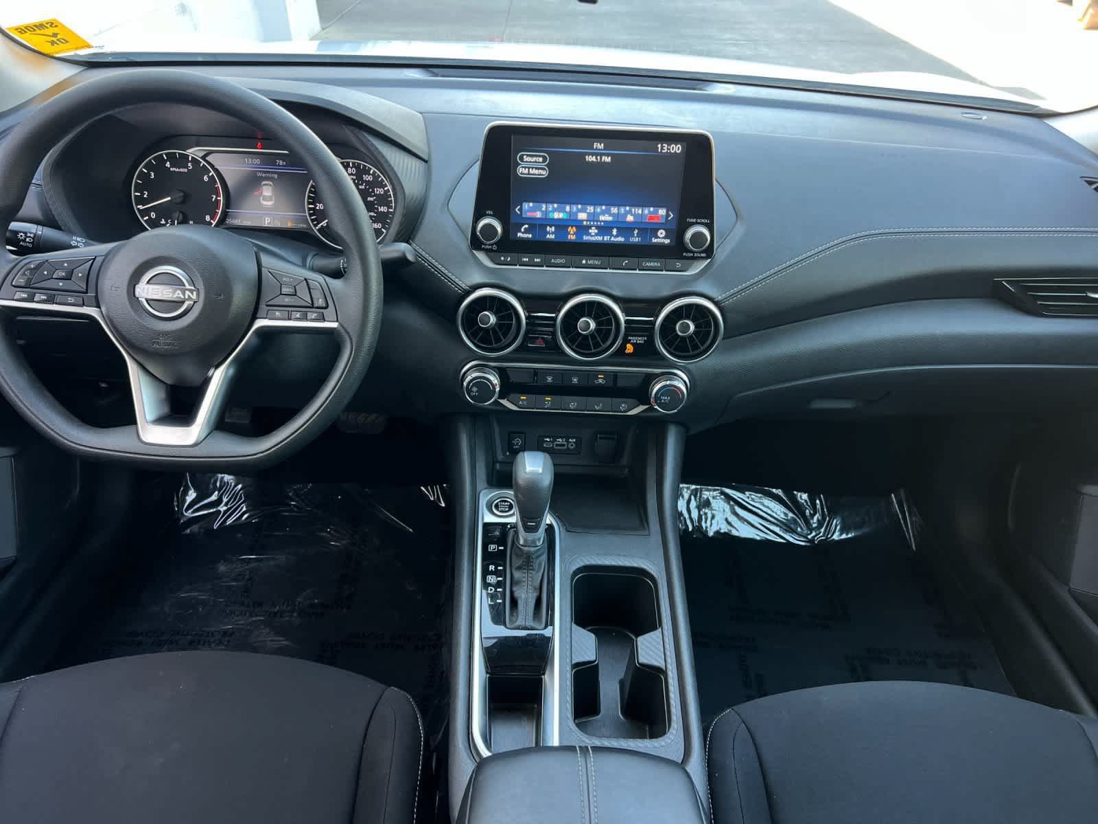 Used 2025 Nissan Sentra SV FWD image 4