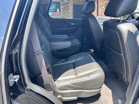 Used 2013 GMC Yukon Denali AWD/4WD image 13