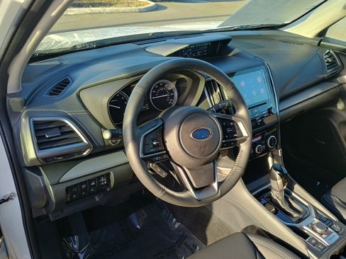 Used 2019 Subaru Forester Limited w/ Popular Package #3 image 12
