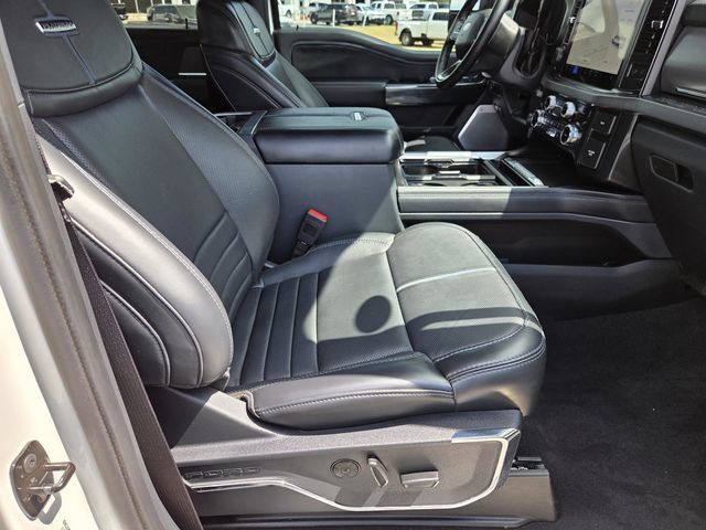Used 2025 Ford F350 Platinum AWD/4WD image 33