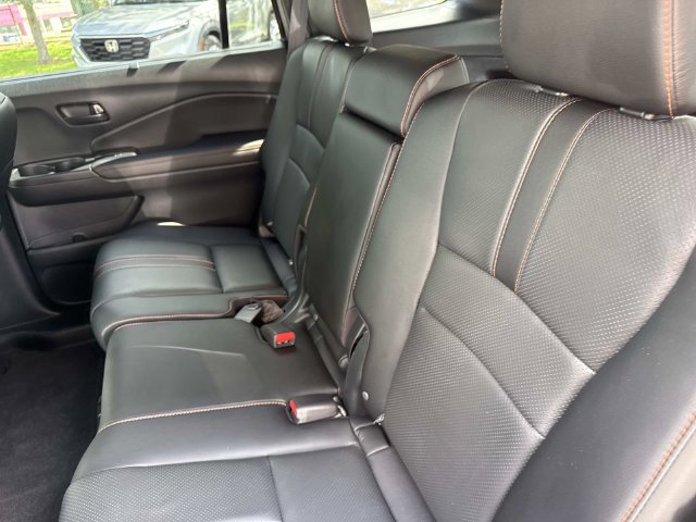 Certified 2023 Honda Passport TrailSport image 14