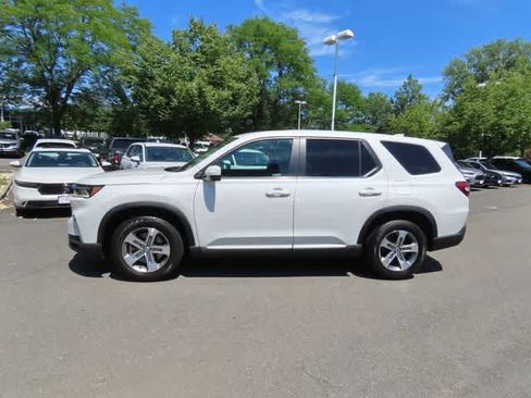 Certified 2023 Honda Pilot EX-L image 3