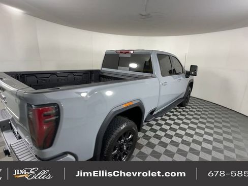 Used 2024 GMC Sierra 2500 AT4 w/ AT4 Premium Plus Package image 9