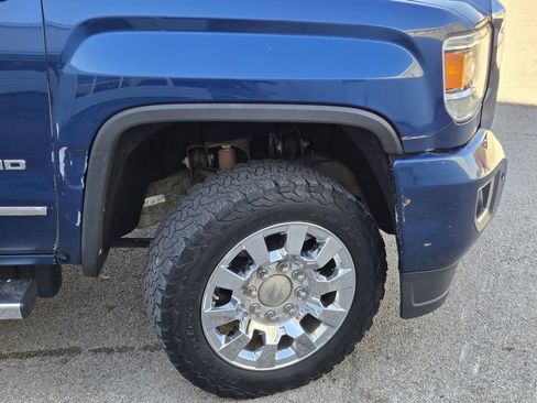 Used 2016 GMC Sierra 2500 Denali w/ Duramax Plus Package image 6