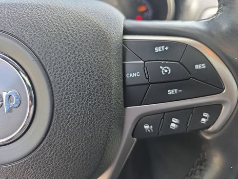 Used 2018 Jeep Grand Cherokee High Altitude AWD/4WD image 18