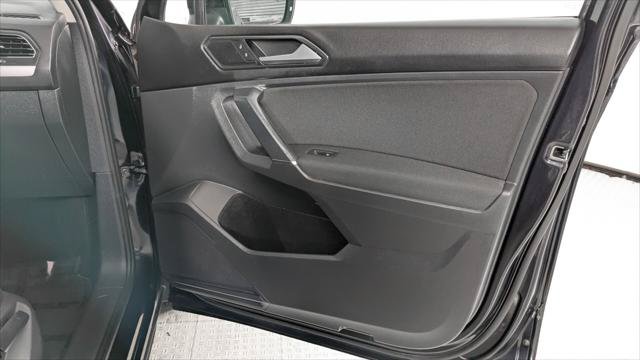 Used 2018 Volkswagen Tiguan S FWD image 24