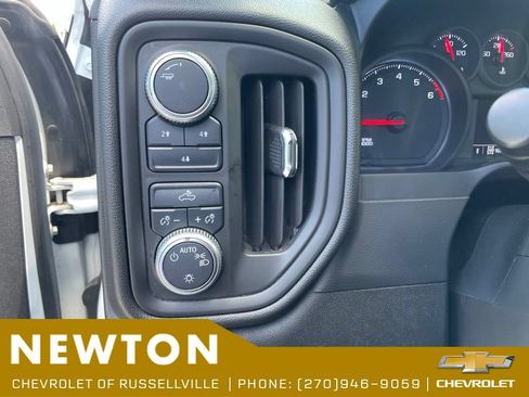 Used 2021 GMC Sierra 3500 4x4 Crew Cab w/ Convenience Package image 7