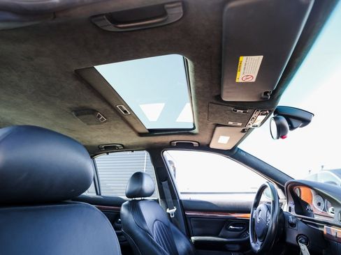 Used 2000 BMW M5 image 27