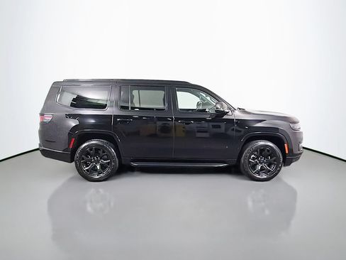 Used 2024 Jeep Wagoneer Series II AWD/4WD image 8