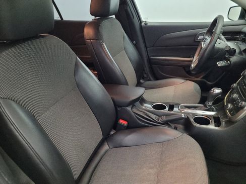 Used 2015 Chevrolet Malibu LT FWD image 21